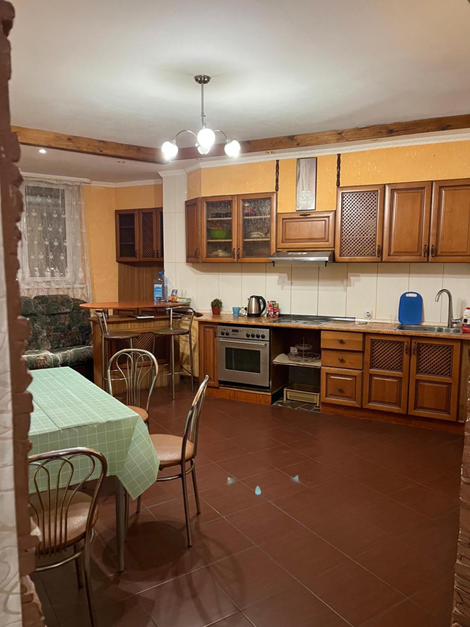Ararat-Osokorki Hostel 基輔 外观 照片